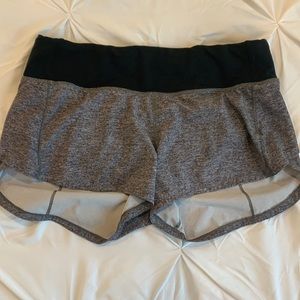 Lululemon Shorts, size 4